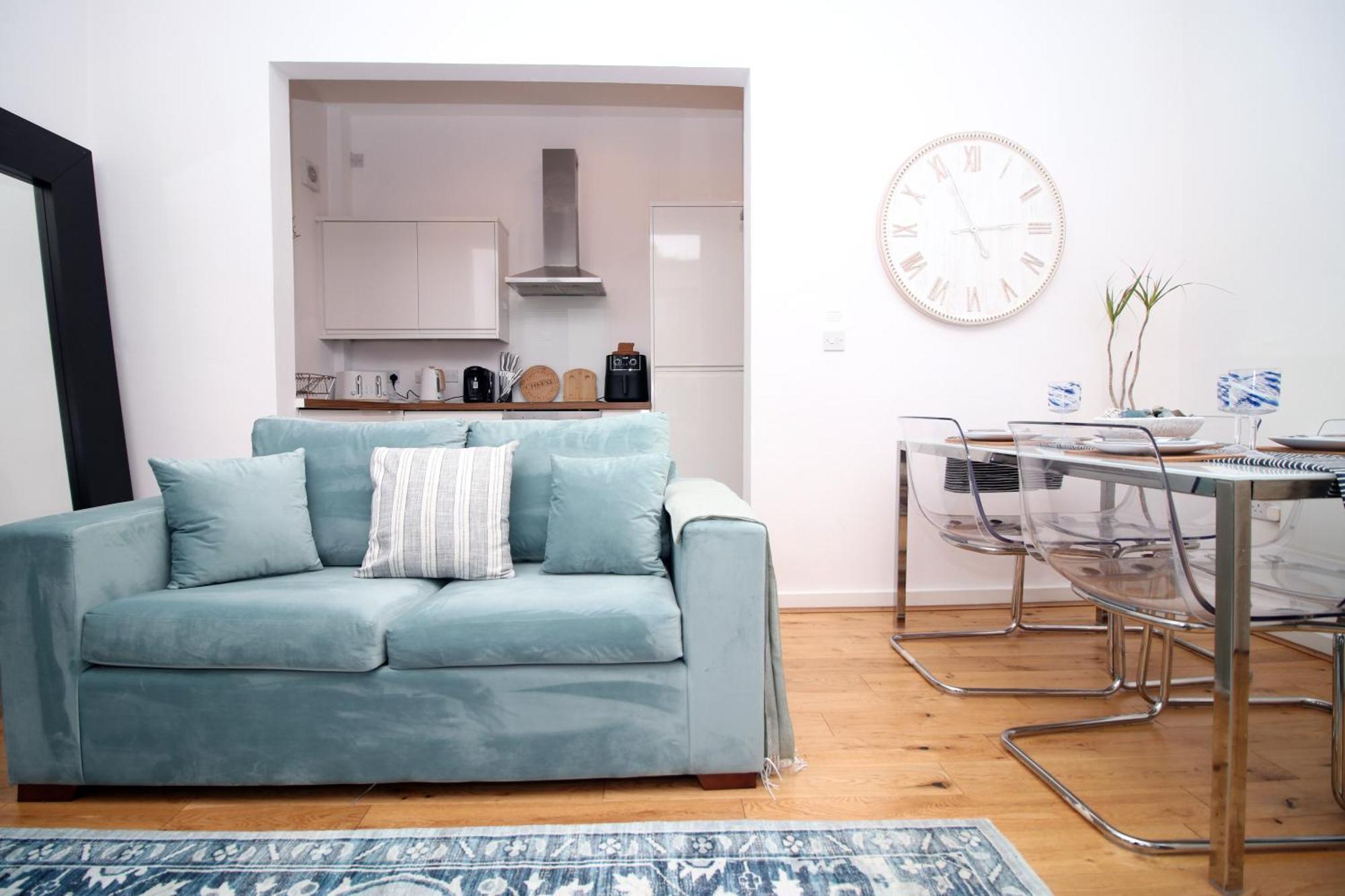 Coastal Penarth Dream! Close To Cardiff Superb Location Near Bars And Restaurants! Dog Friendly And Welcome Breakfast Pack! Exterior foto