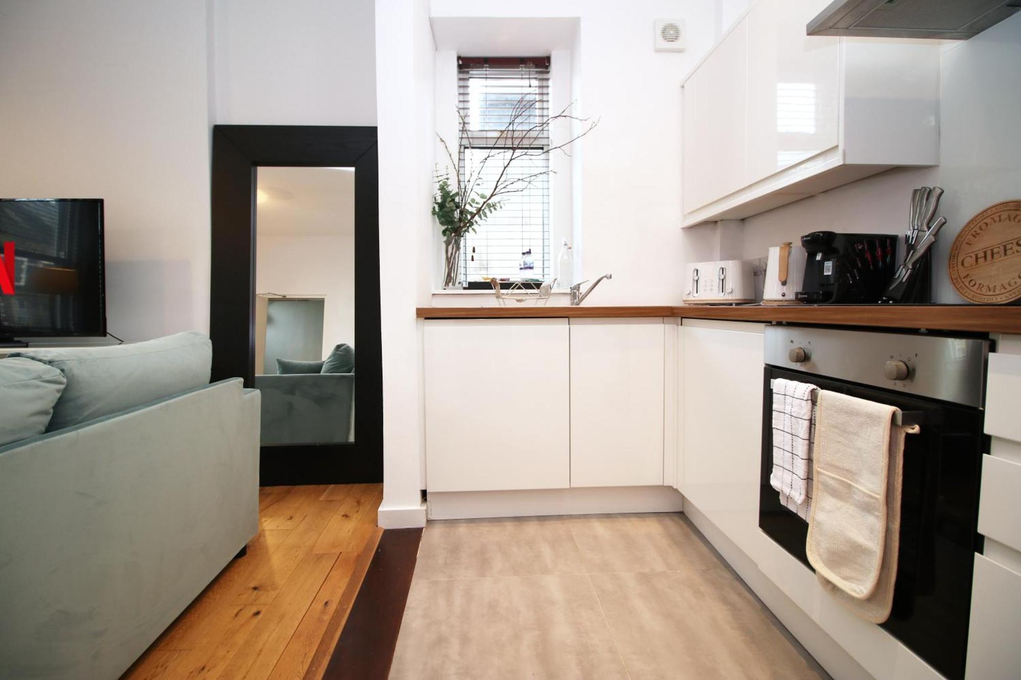 Coastal Penarth Dream! Close To Cardiff Superb Location Near Bars And Restaurants! Dog Friendly And Welcome Breakfast Pack! Exterior foto