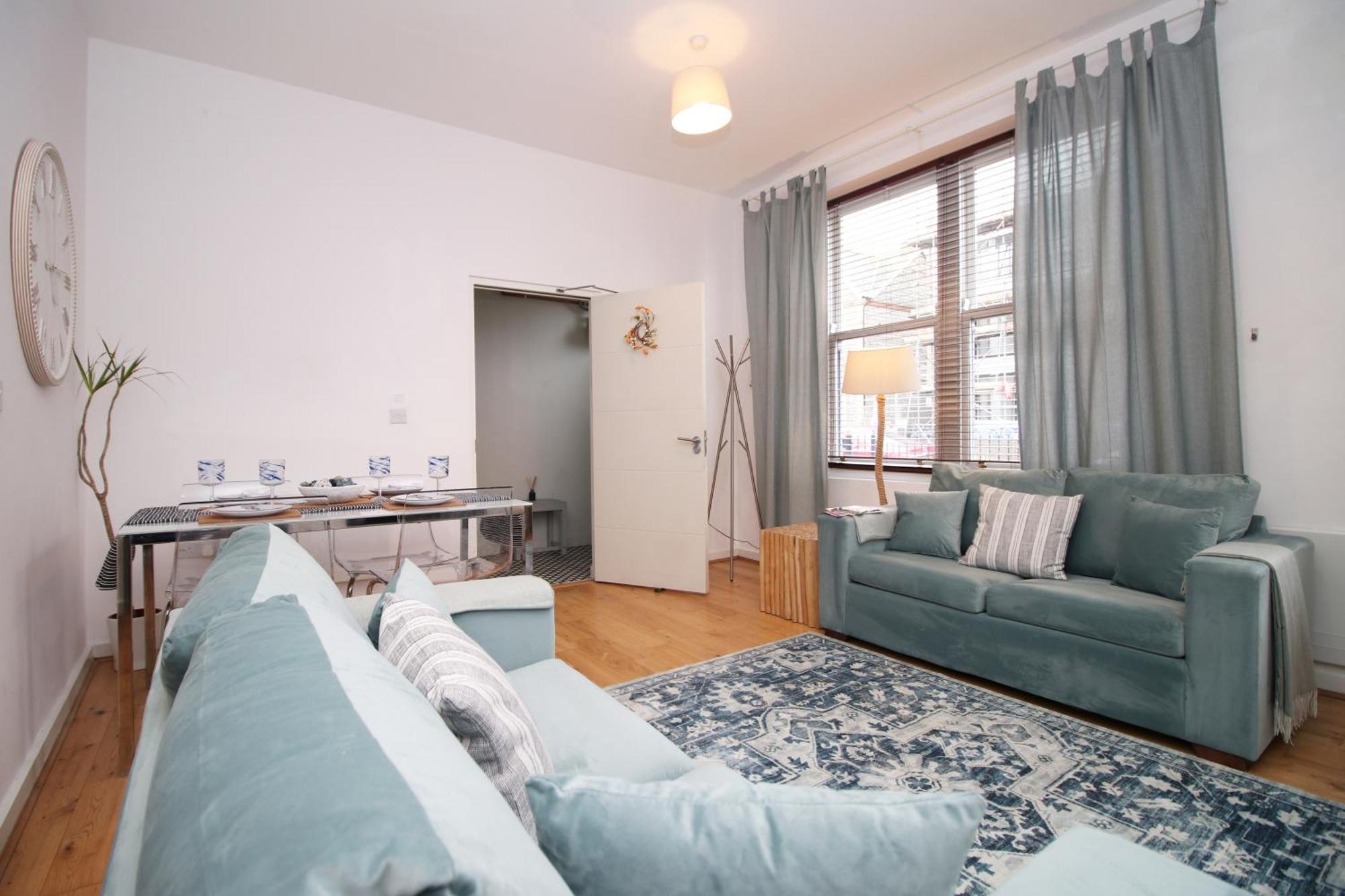 Coastal Penarth Dream! Close To Cardiff Superb Location Near Bars And Restaurants! Dog Friendly And Welcome Breakfast Pack! Exterior foto